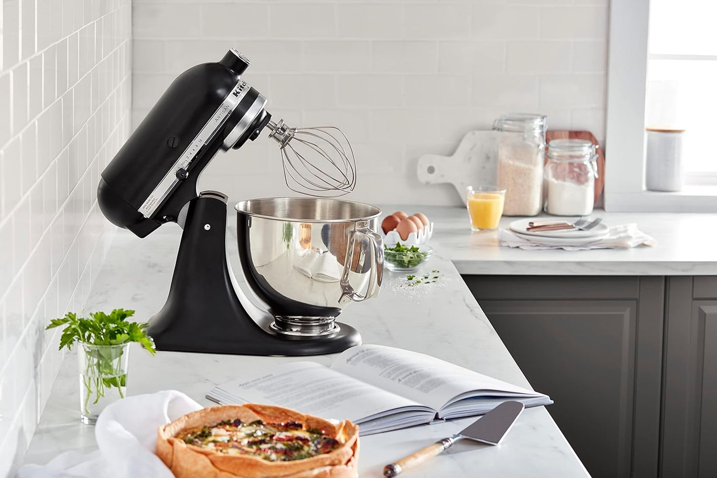 KitchenAid Artisan Series 5 Quart Tilt Head Stand Mixer with Pouring Shield KSM150PS, Matte Black